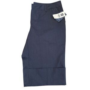 🌹NWT:GAP ULTRA LOW FIT CUFFED KNICKERBOCKER SHORTS